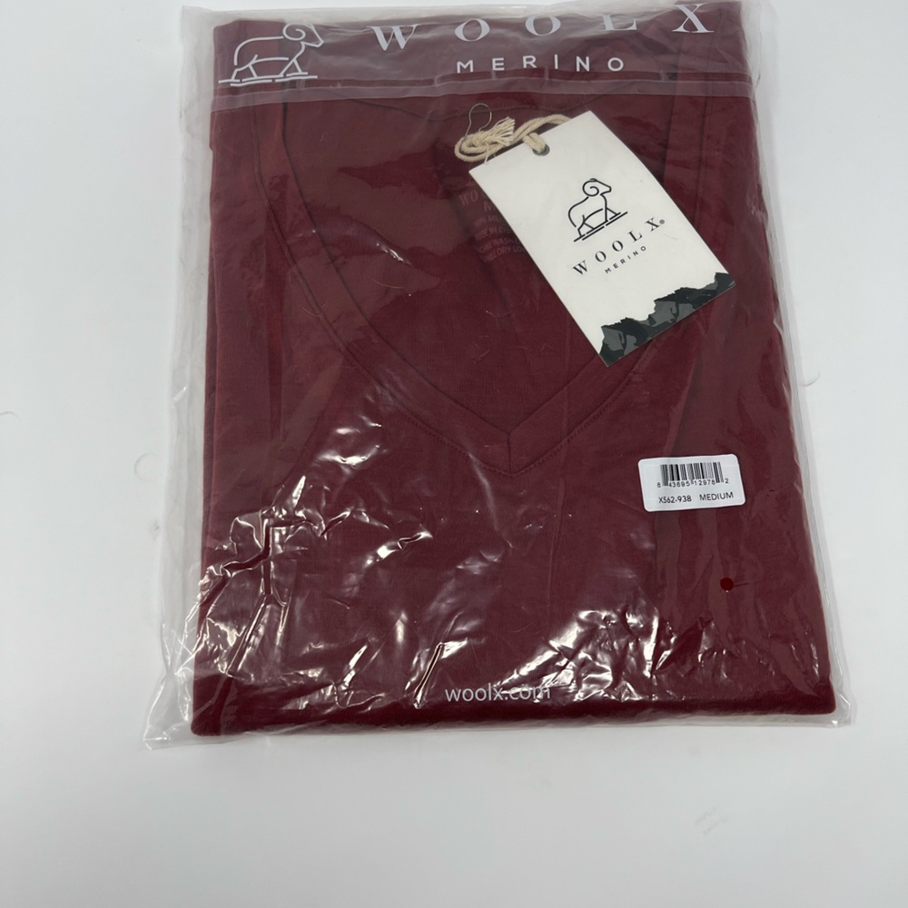 WoolX Aspen V Neck merlot medium NWT